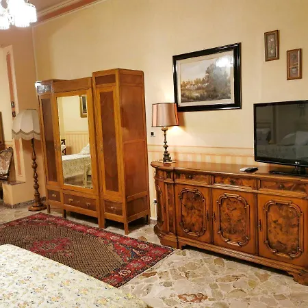 Kasevi Relais *